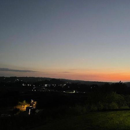 Ser Ar Y Bryn- Lovely Family Home With Garden, Walk To The Village And Beach 손더스풋 외부 사진